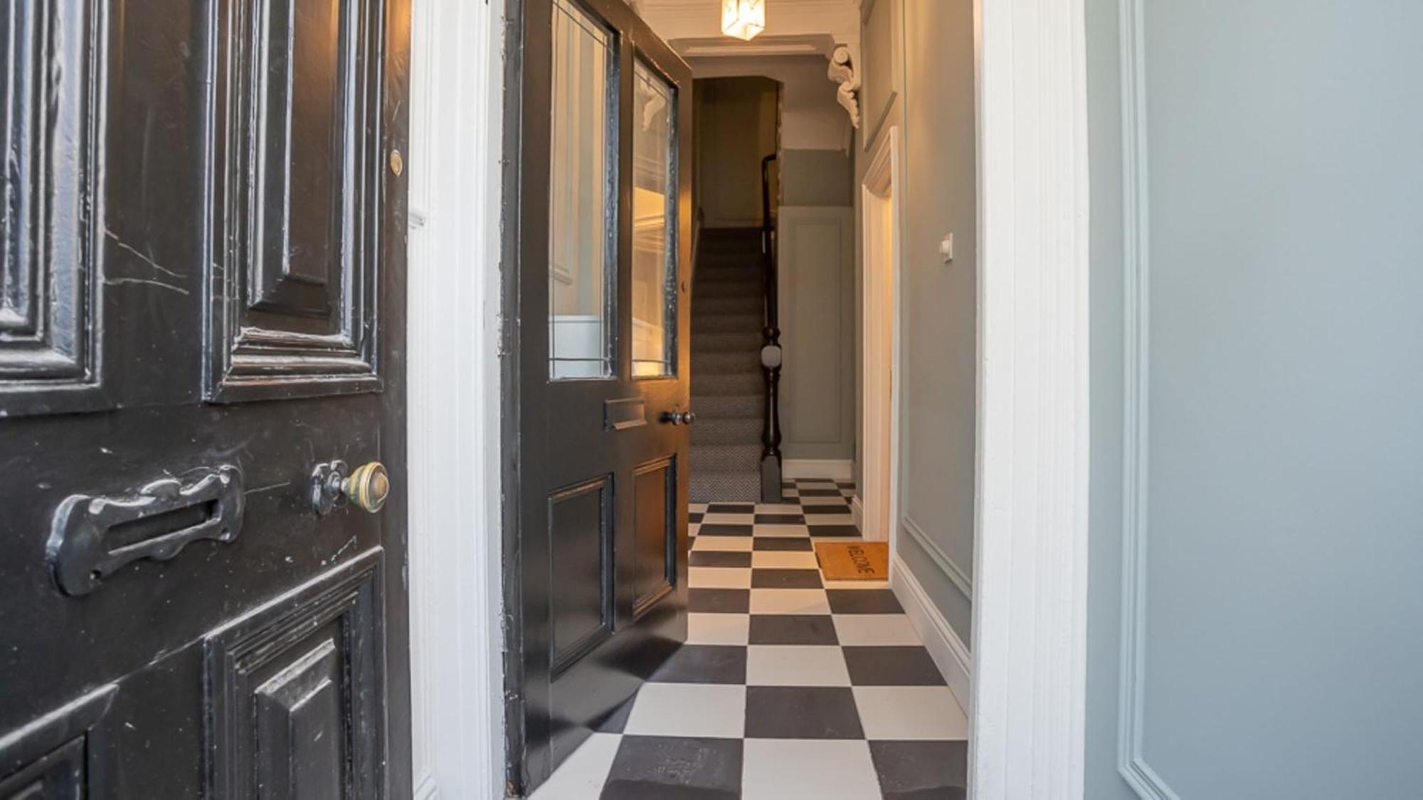 Apartment Modern 2 Bdr At Queens By Breaks *